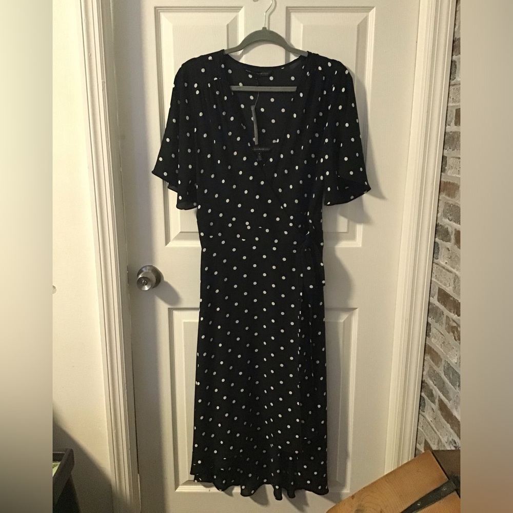NWT! White House Black Market Black and White Polka Dot Midi Dress